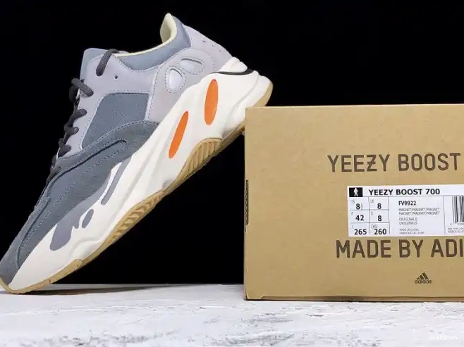 v2 'Magnet' 700 Adidas Boost FV9922 Yeezy 0615